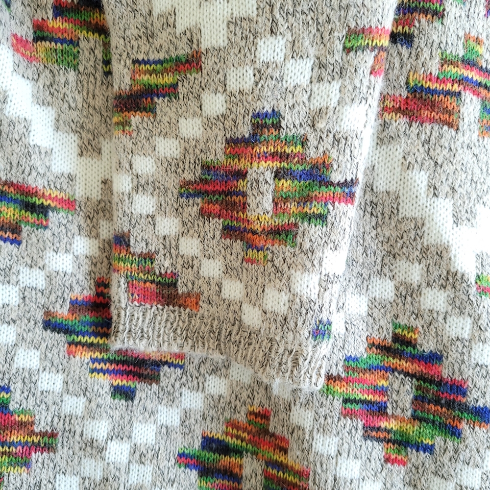 Design Lab Aztec Pattern Sweater - image 4